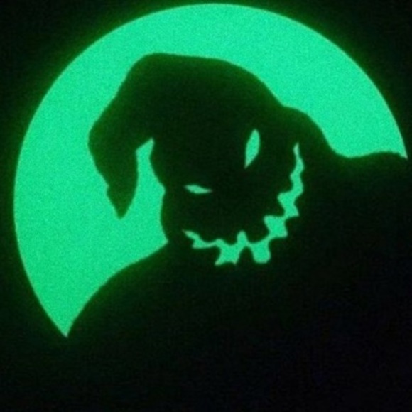 Meet your Posher, Ava - Picture 1 of 1